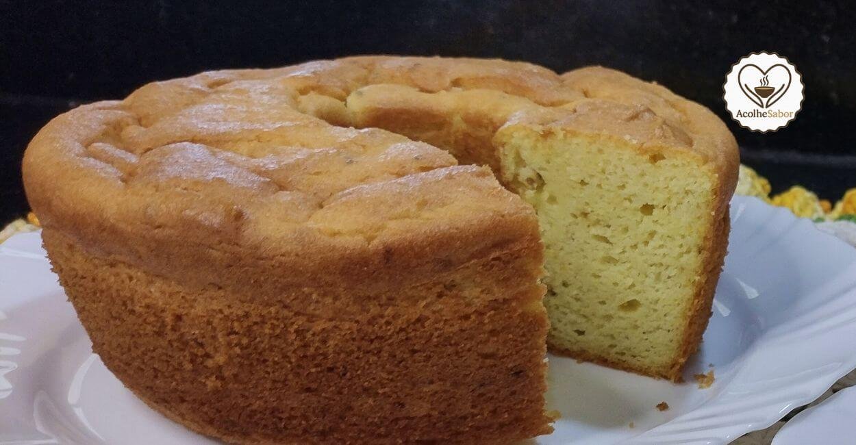 Bolo de Fubá Cozido sem Glúten e Lactose