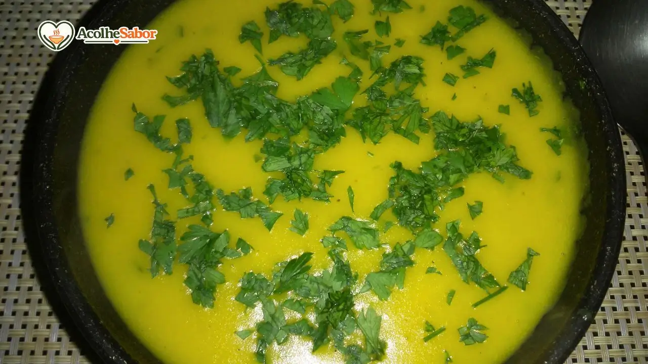 Receita de Sopa de Inhame com Macarrão Cremoso