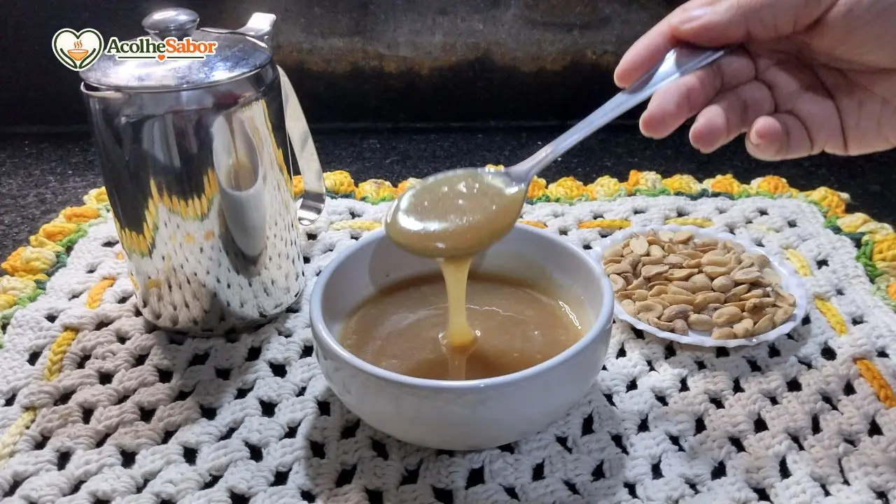 Receita de Leite Condensado de Amendoim
